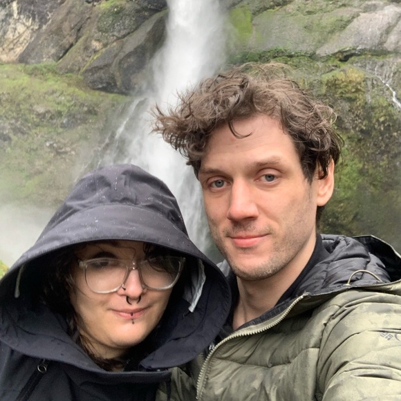 Meet your Posher, Samantha - Picture 4 of 4